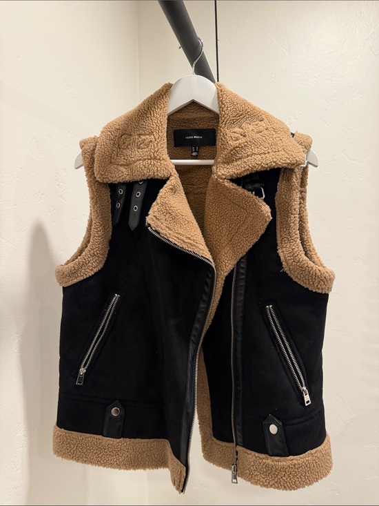 Vero Moda Jackets & Blazers - Vero Moda Black & Tan Sherpa Moto Vest